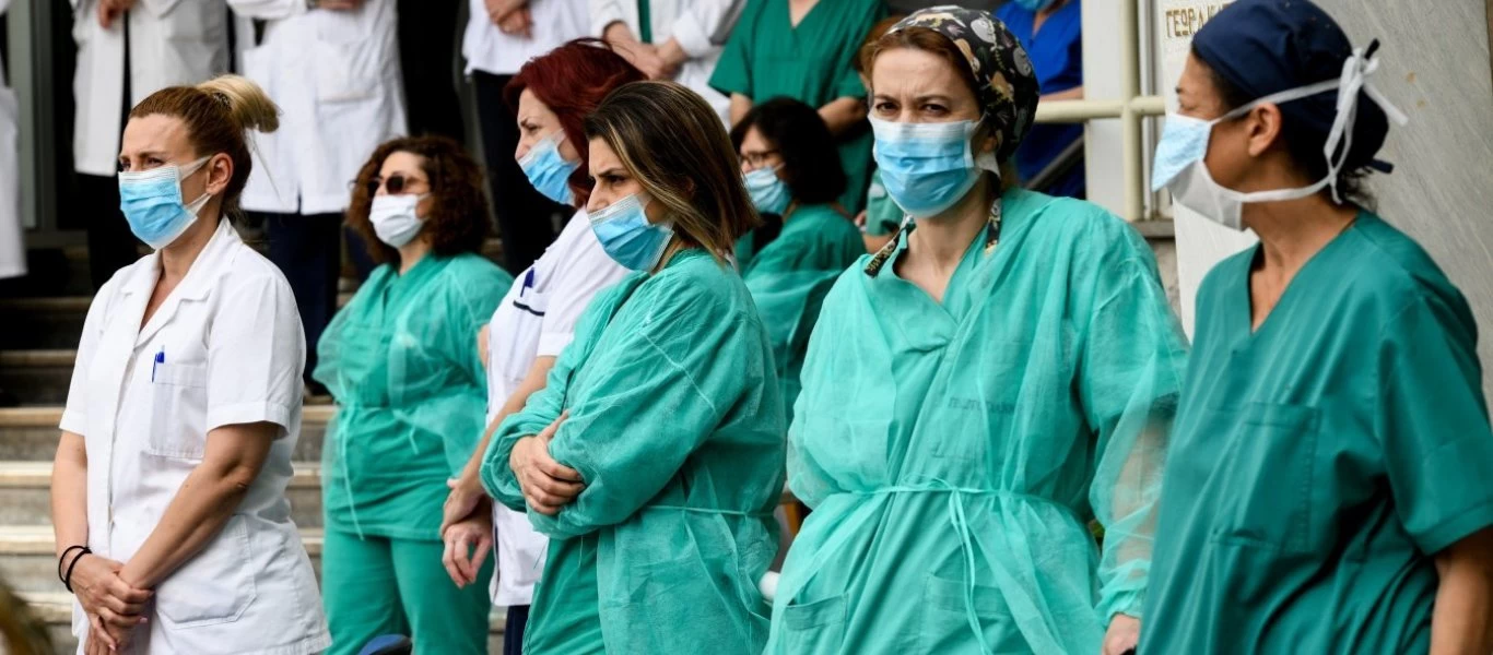 Κατά της παράτασης επίταξης των ελευθεροεπαγγελματιών γιατρών τάσσεται ο Πανελλήνιος Ιατρικός Σύλλογος